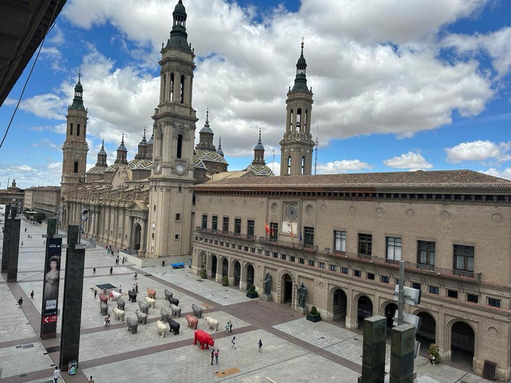Dos Torres Valinor - Plaza Del Pilar Daire Zaragoza Dış mekan fotoğraf